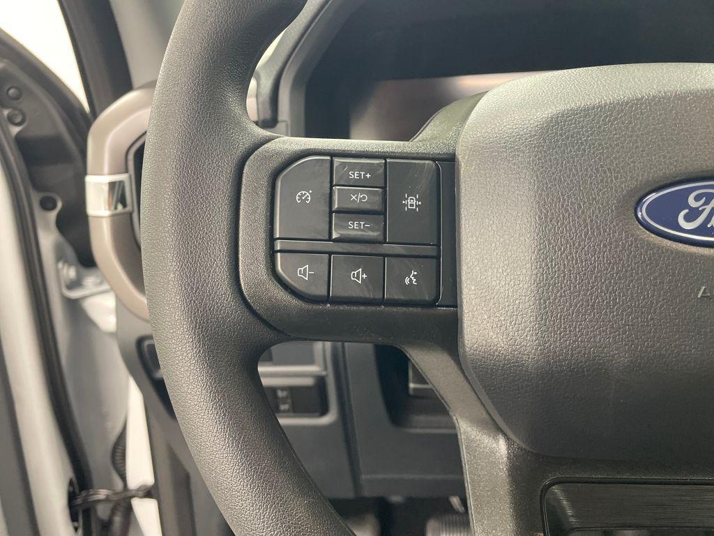 new 2025 Ford F-150 car, priced at $37,642