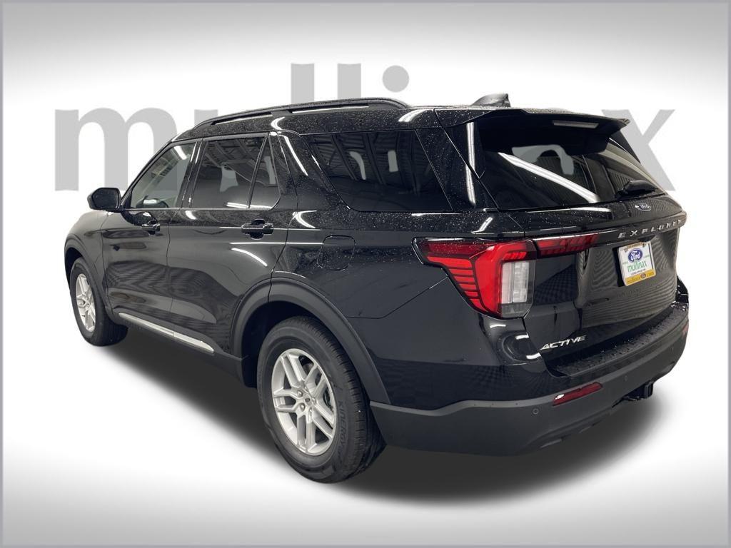 new 2025 Ford Explorer car, priced at $39,370
