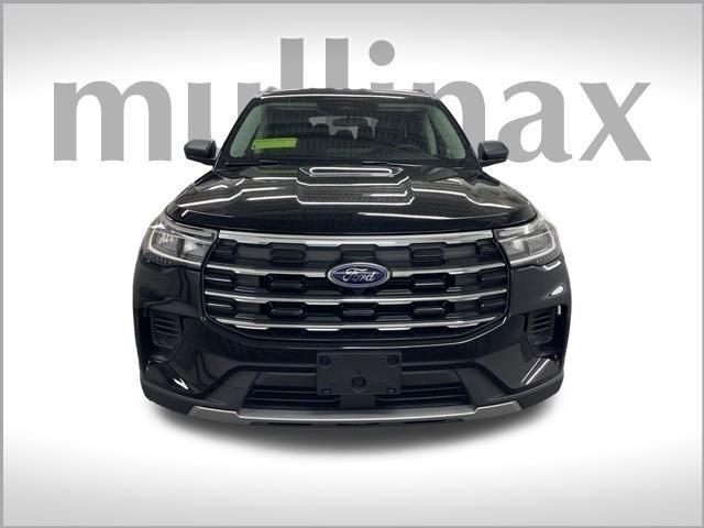 new 2025 Ford Explorer car, priced at $39,077