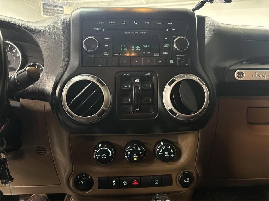 used 2014 Jeep Wrangler Unlimited car, priced at $17,200