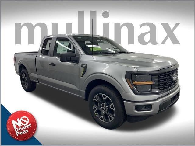 new 2024 Ford F-150 car, priced at $39,174