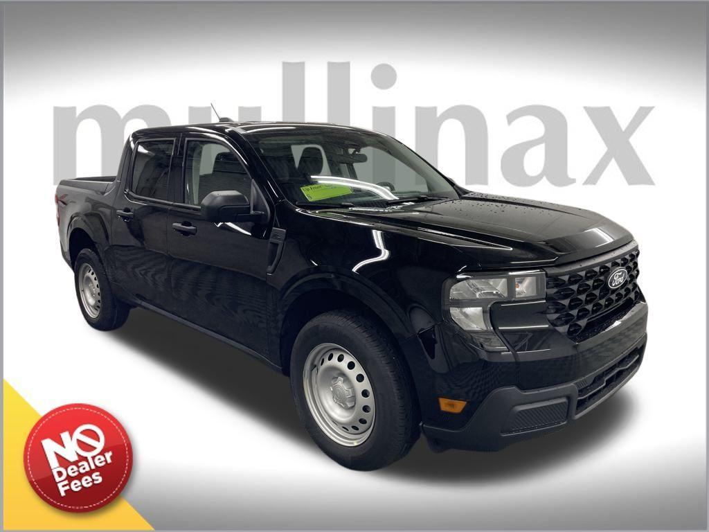 new 2025 Ford Maverick car, priced at $29,940