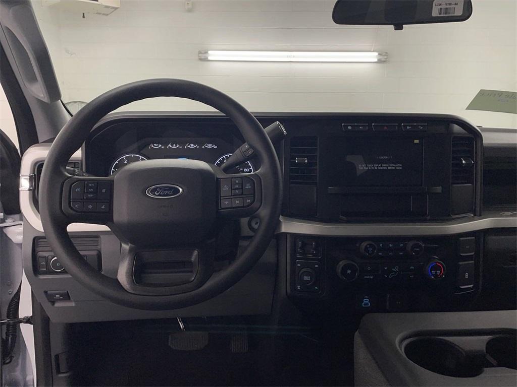 new 2024 Ford F-250 car, priced at $65,975