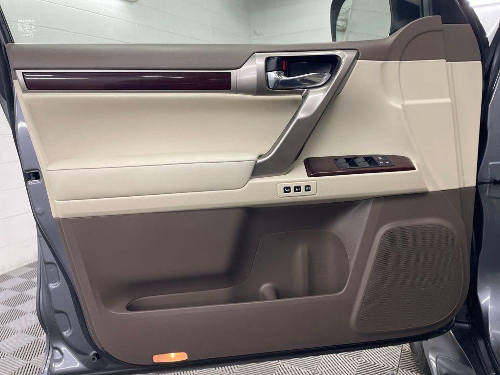 used 2018 Lexus GX 460 car, priced at $29,990