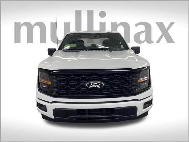 new 2024 Ford F-150 car, priced at $45,020