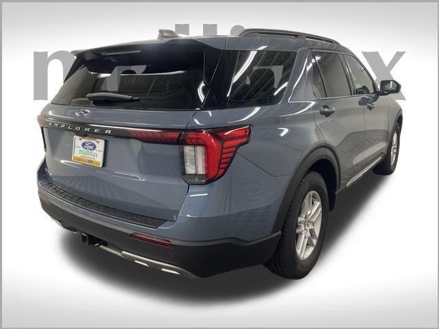 new 2025 Ford Explorer car, priced at $41,400