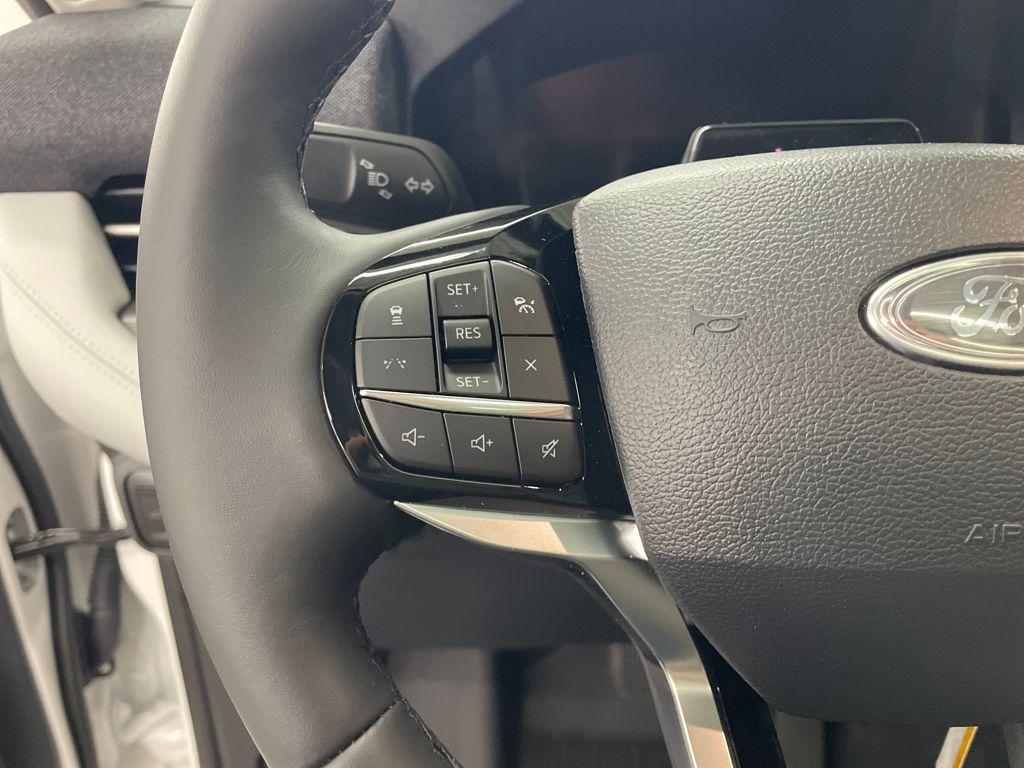 new 2025 Ford Explorer car, priced at $57,298