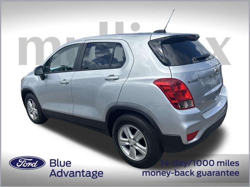 used 2022 Chevrolet Trax car, priced at $15,990