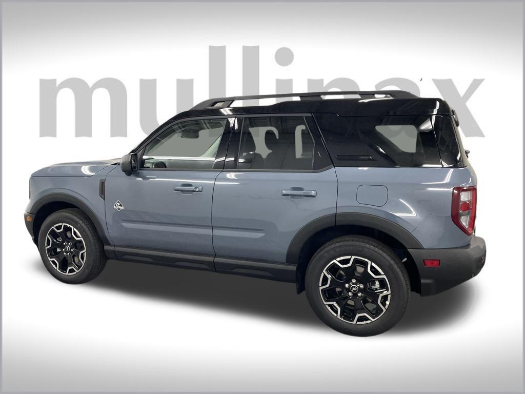 new 2025 Ford Bronco Sport car, priced at $37,955