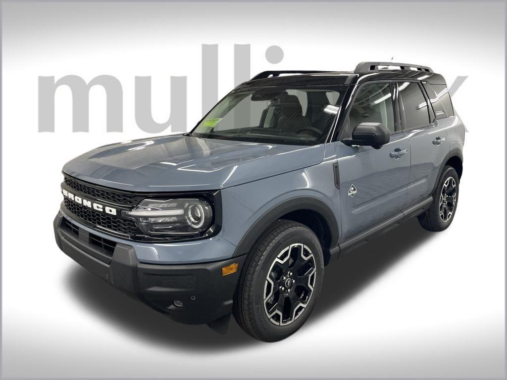 new 2025 Ford Bronco Sport car, priced at $37,955
