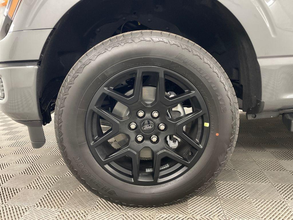 new 2025 Ford F-150 car, priced at $51,634