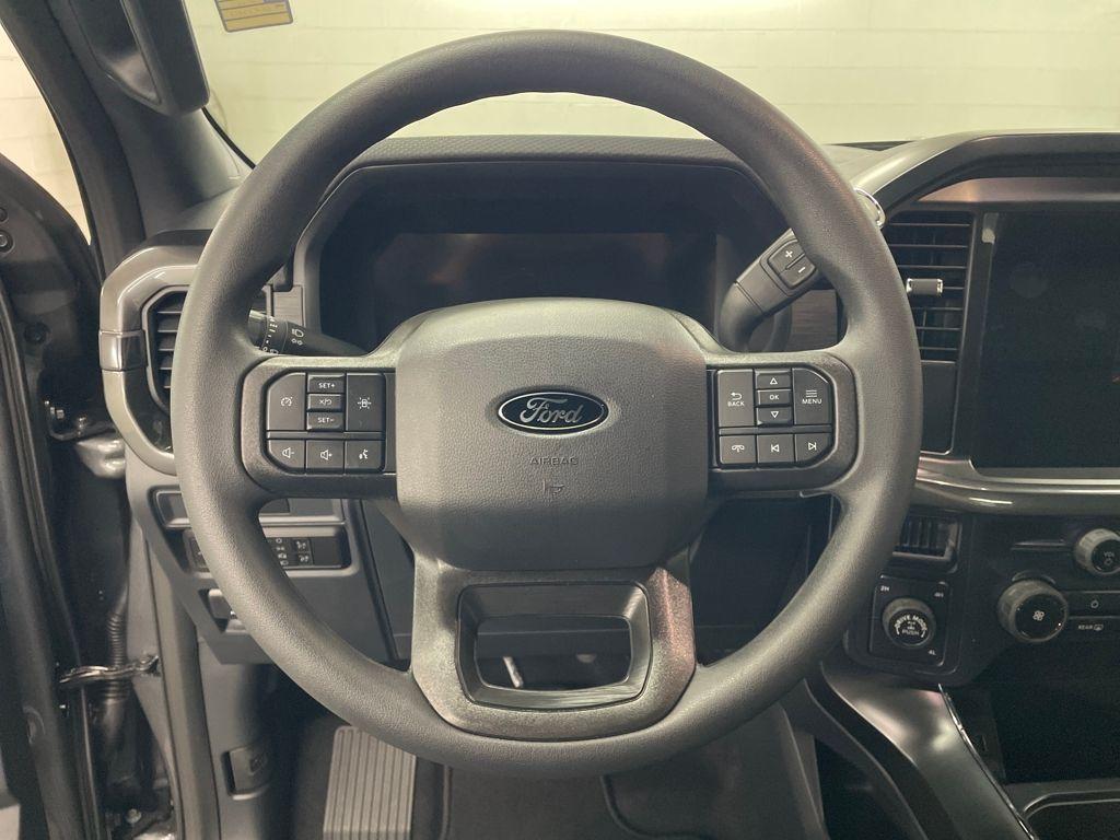 new 2025 Ford F-150 car, priced at $51,634