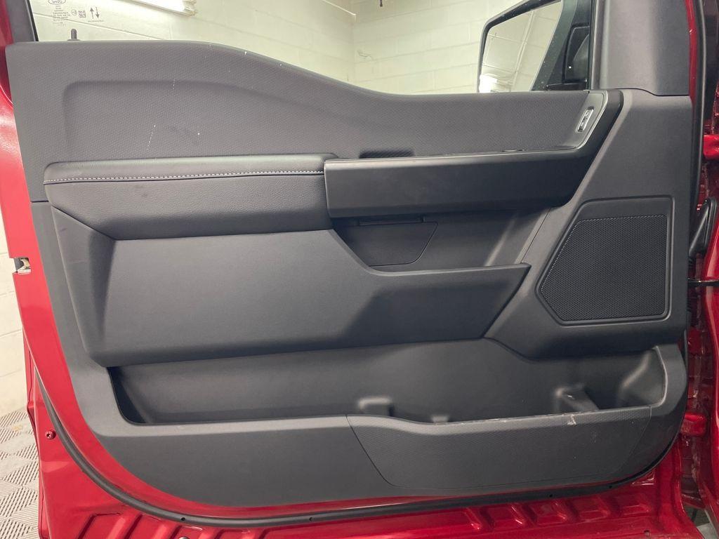 new 2025 Ford F-150 car, priced at $48,261