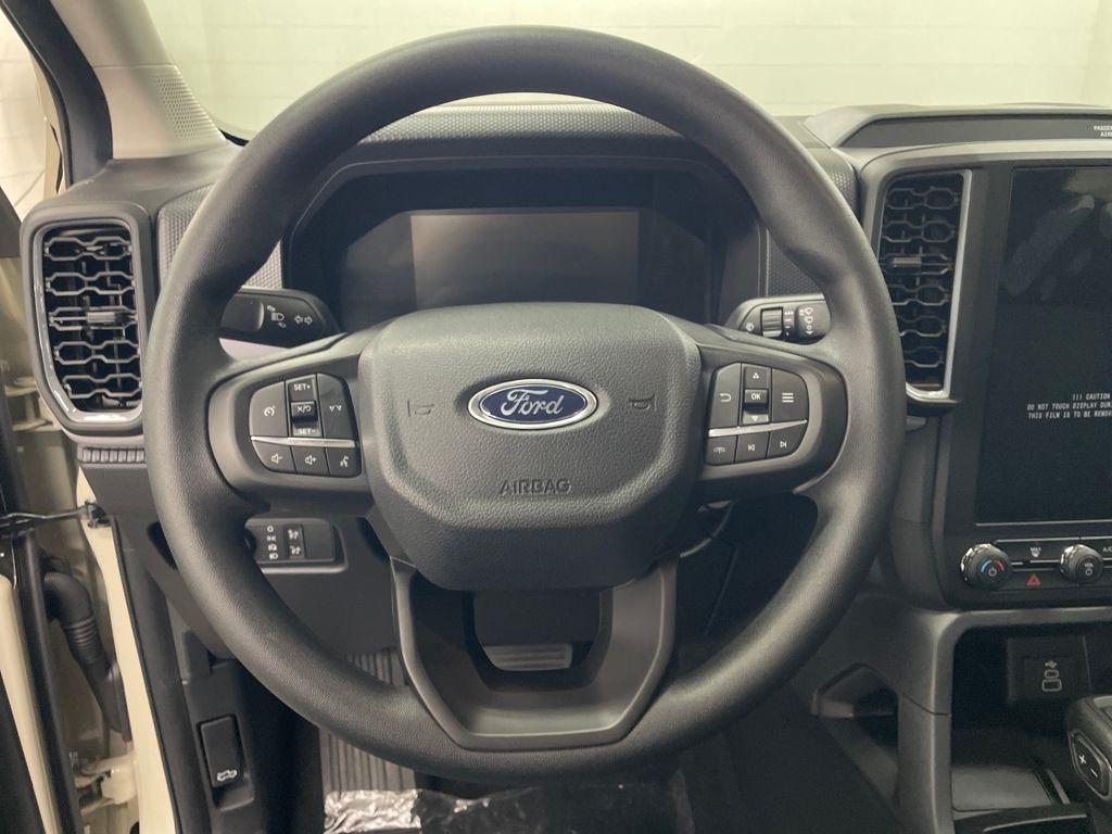 new 2025 Ford Ranger car, priced at $33,178