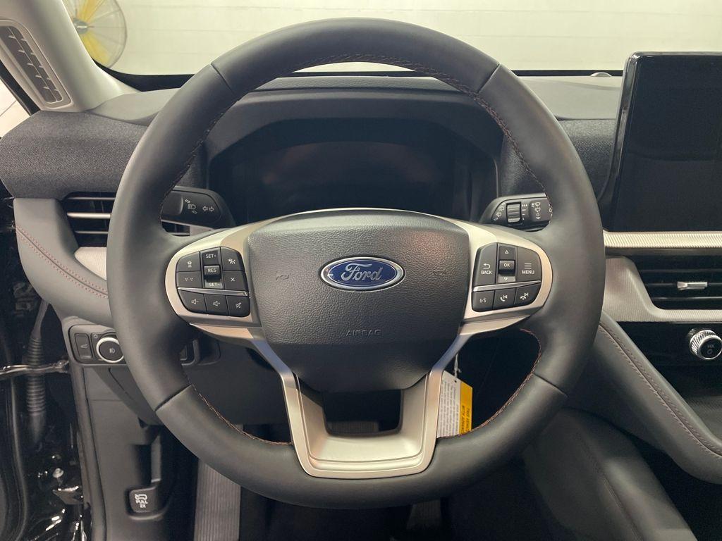 new 2025 Ford Explorer car, priced at $42,677