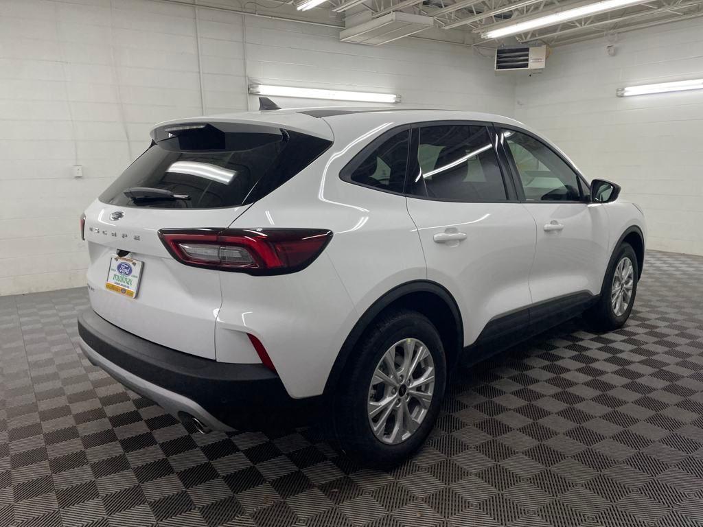 new 2025 Ford Escape car, priced at $28,572