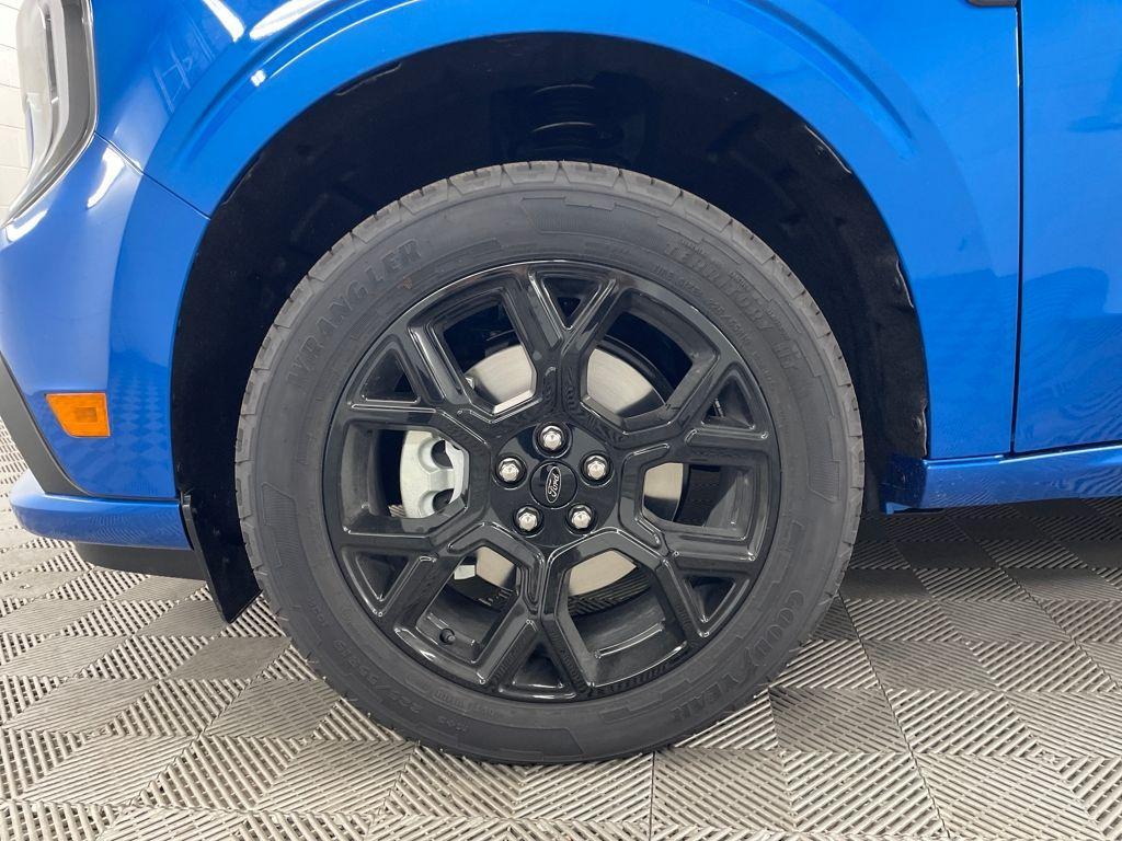 new 2025 Ford Maverick car, priced at $40,909