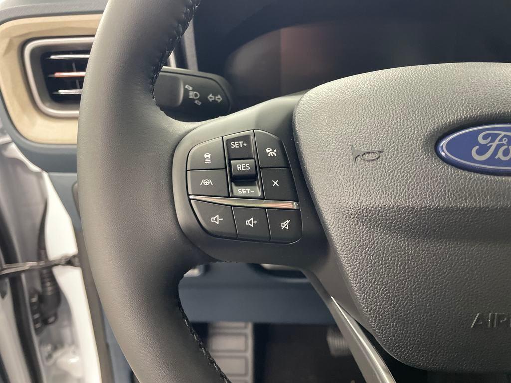new 2025 Ford Maverick car, priced at $37,547