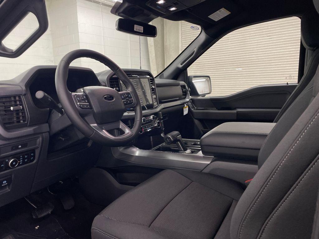 new 2025 Ford F-150 car, priced at $52,265