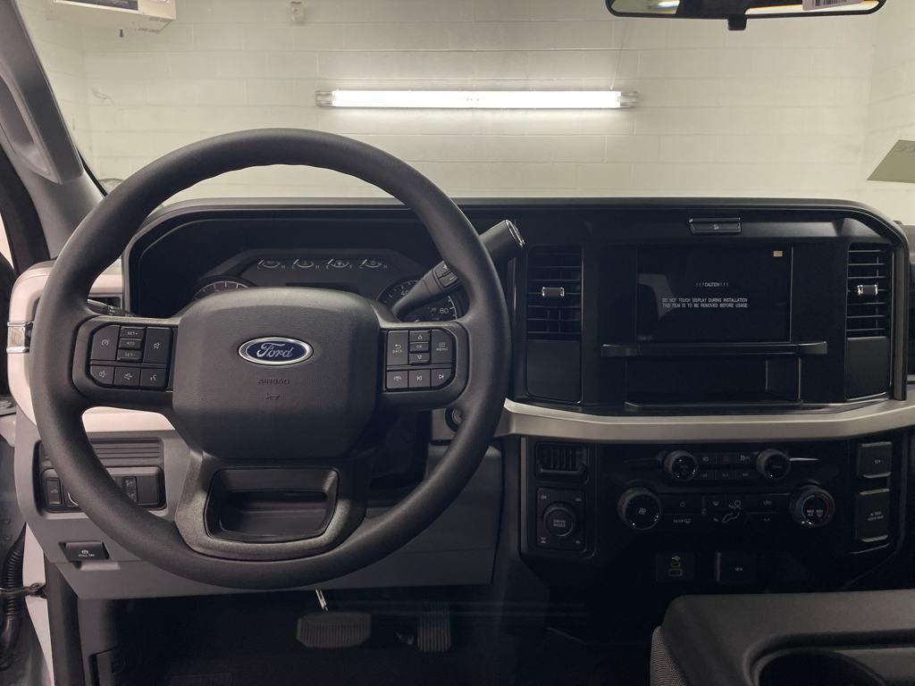 new 2025 Ford F-250 car, priced at $56,326