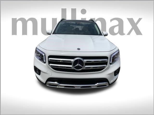 used 2021 Mercedes-Benz GLB 250 car, priced at $35,390