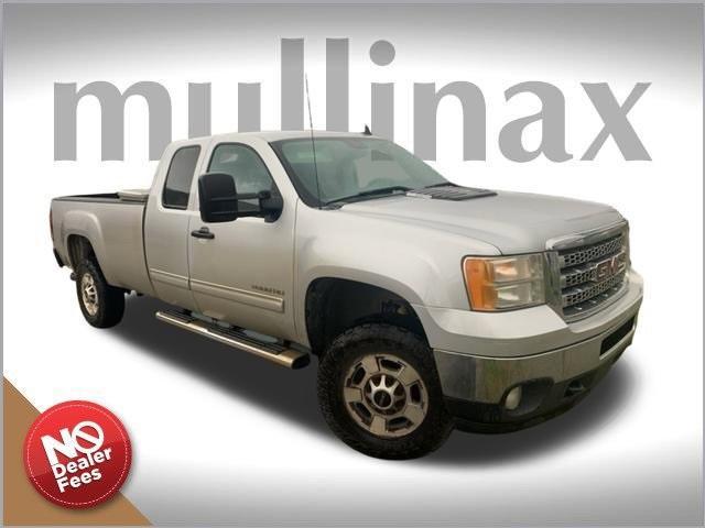 used 2013 GMC Sierra 2500 car, priced at $17,990