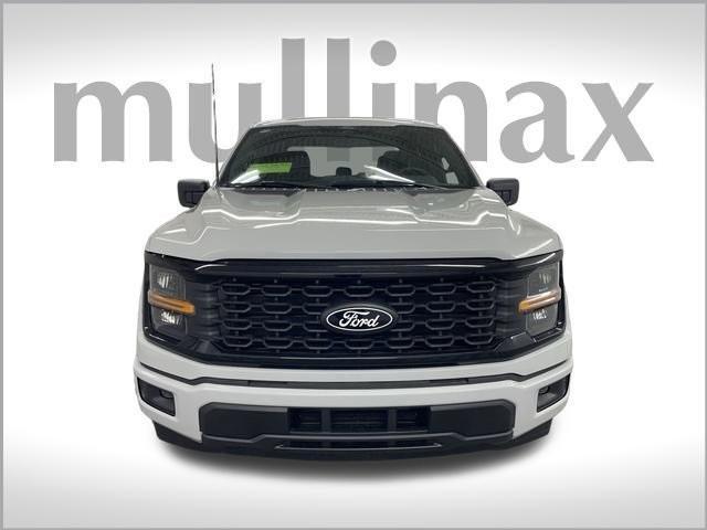 new 2024 Ford F-150 car, priced at $45,020