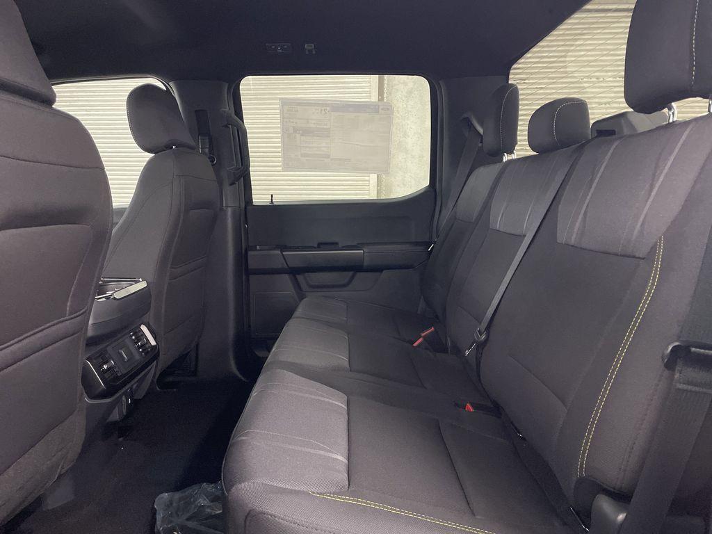 new 2025 Ford F-150 car, priced at $43,086
