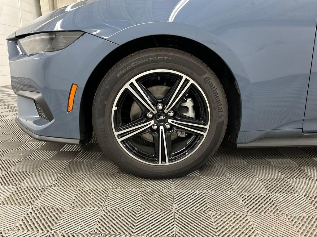 new 2025 Ford Mustang car, priced at $31,620