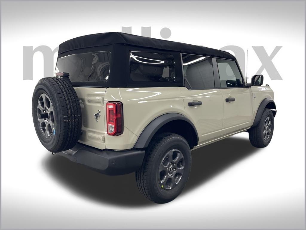 new 2025 Ford Bronco car, priced at $42,461