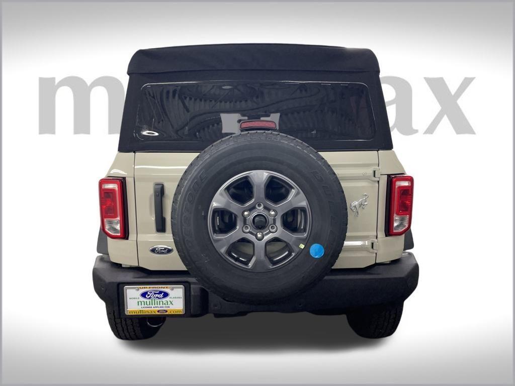 new 2025 Ford Bronco car, priced at $42,461