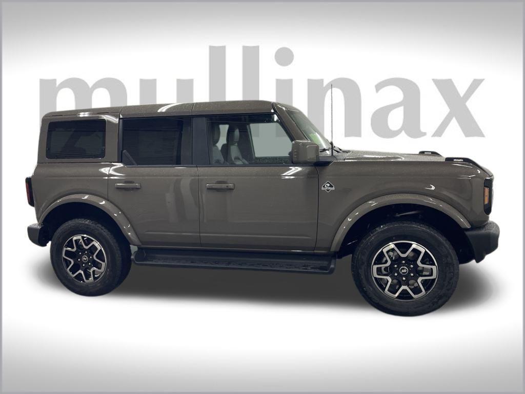 new 2025 Ford Bronco car, priced at $50,797