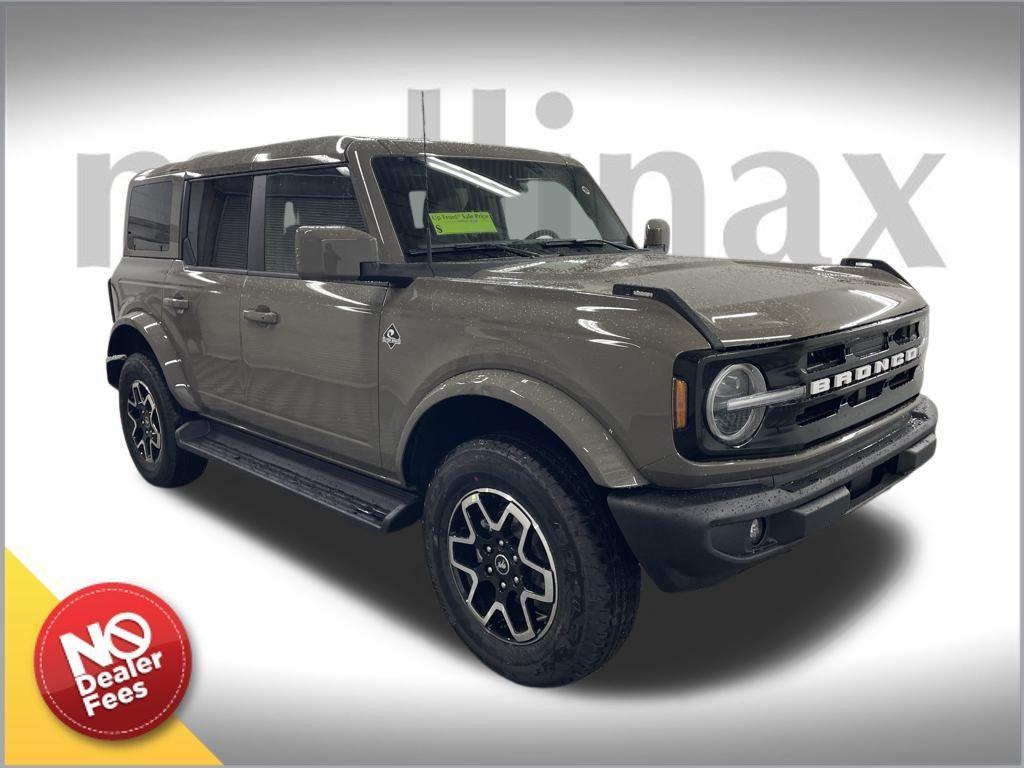 new 2025 Ford Bronco car, priced at $50,797
