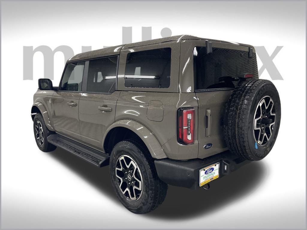 new 2025 Ford Bronco car, priced at $50,797