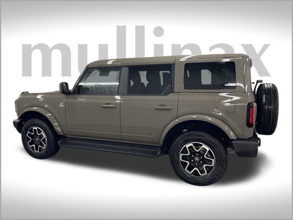 new 2025 Ford Bronco car, priced at $50,797