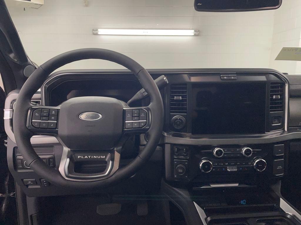 new 2025 Ford F-250 car, priced at $91,534