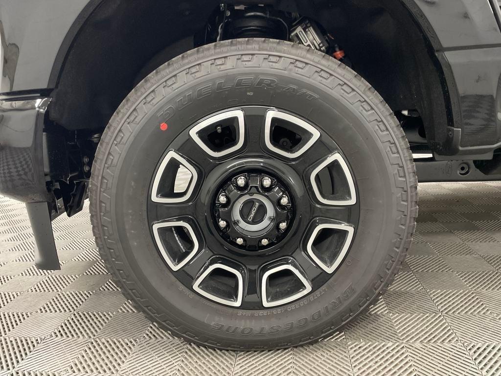new 2025 Ford F-250 car, priced at $91,534