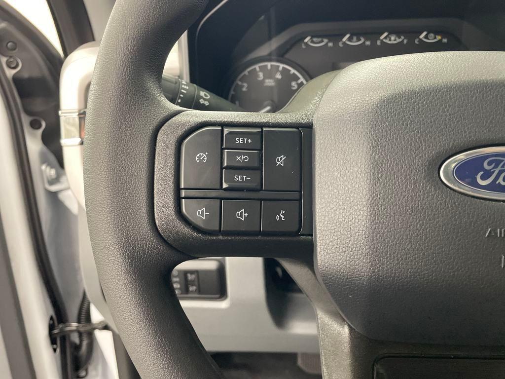 new 2025 Ford F-250 car, priced at $52,674