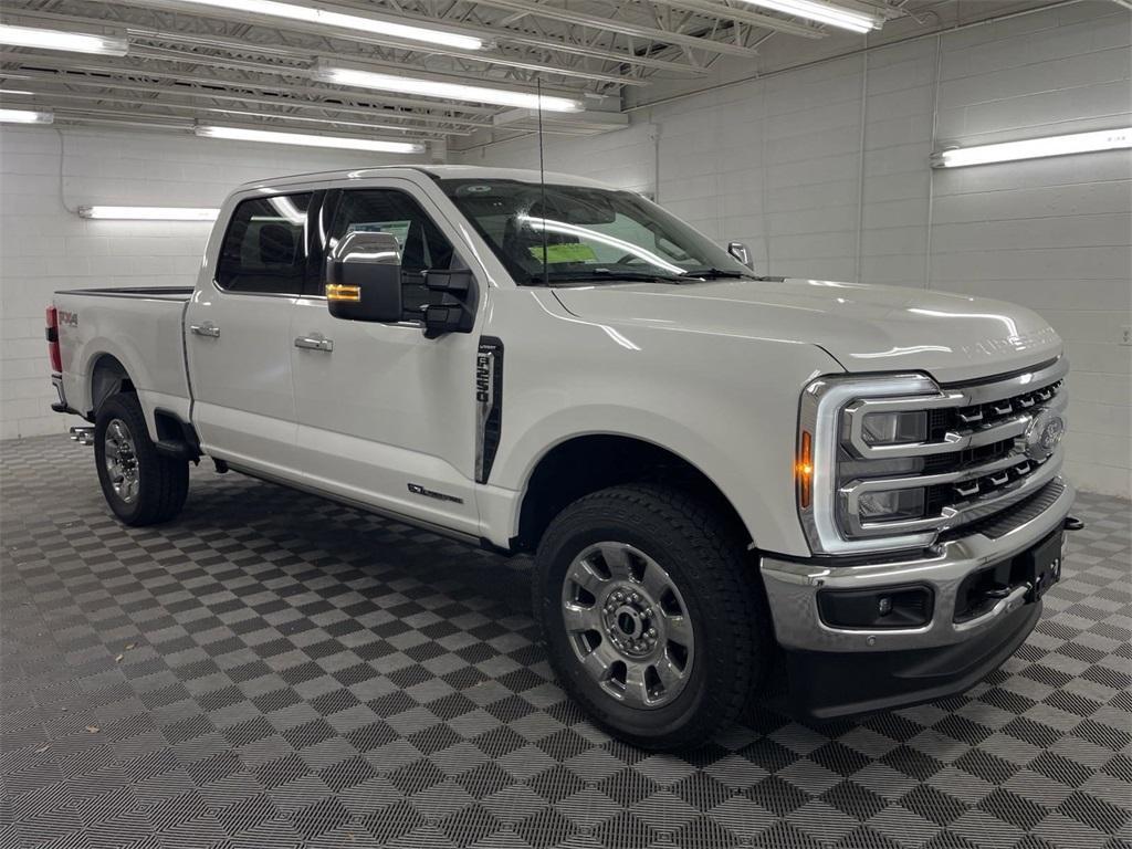 new 2025 Ford F-250 car, priced at $81,534