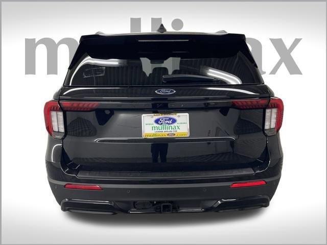 new 2025 Ford Explorer car, priced at $46,027