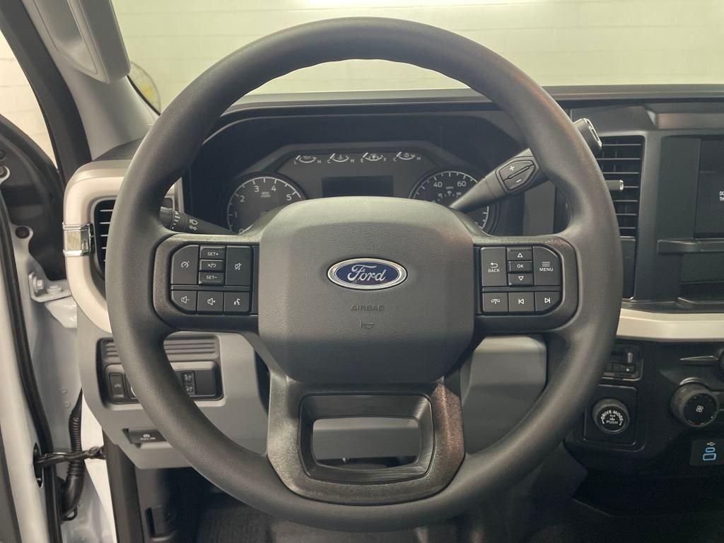 new 2025 Ford F-250 car, priced at $44,575