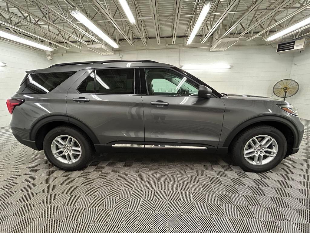 new 2025 Ford Explorer car, priced at $42,220