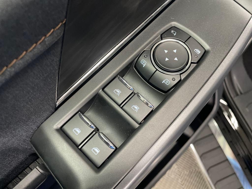 new 2025 Ford F-150 car, priced at $60,343
