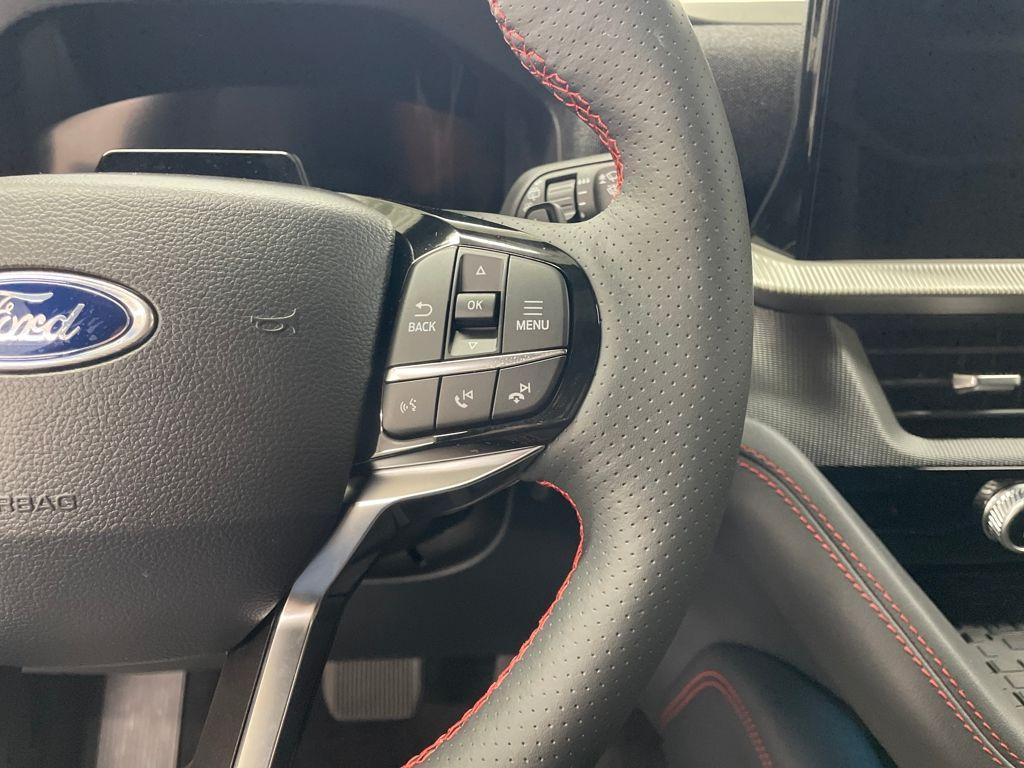 new 2025 Ford Explorer car, priced at $56,173