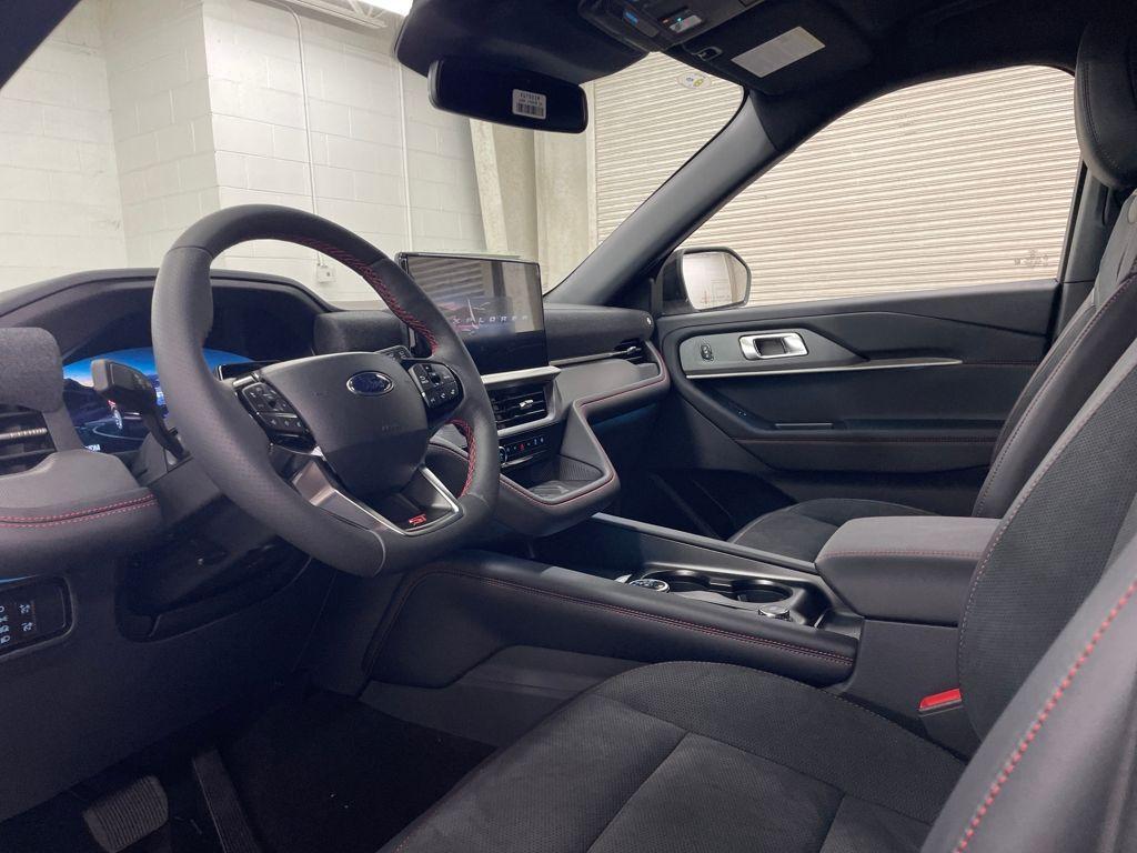 new 2025 Ford Explorer car, priced at $56,173