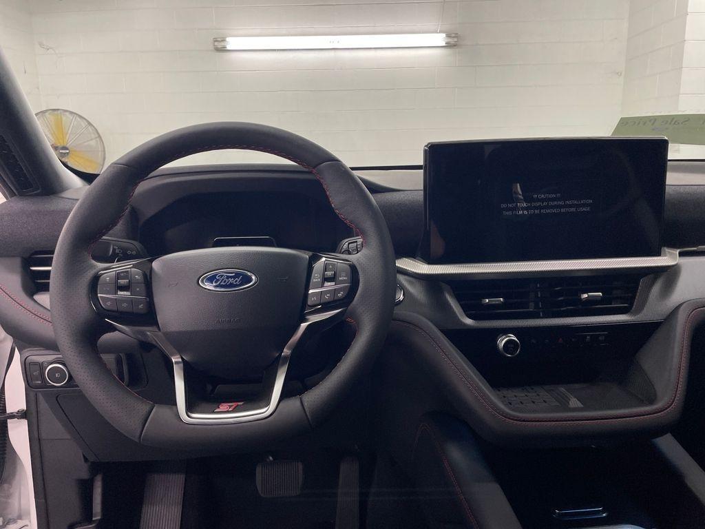 new 2025 Ford Explorer car, priced at $56,173
