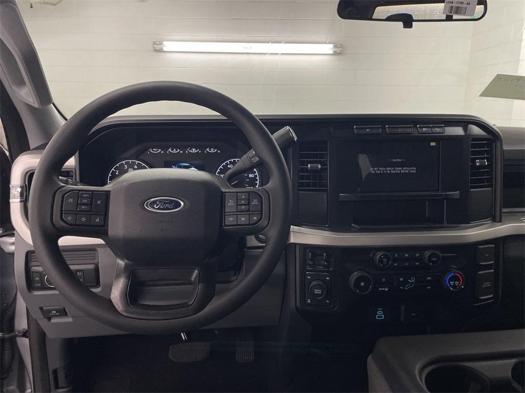 new 2024 Ford F-250 car, priced at $56,402