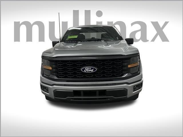 new 2024 Ford F-150 car, priced at $40,900