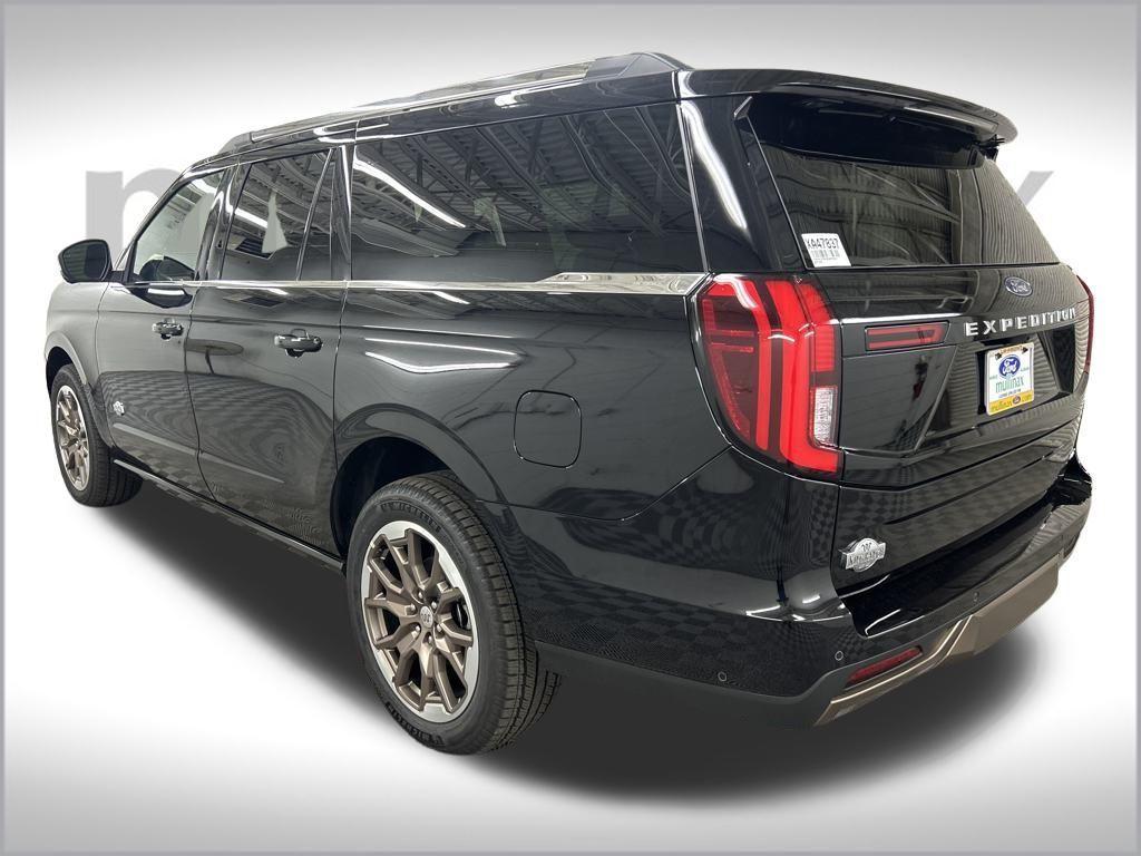 new 2025 Ford Expedition Max car, priced at $86,355