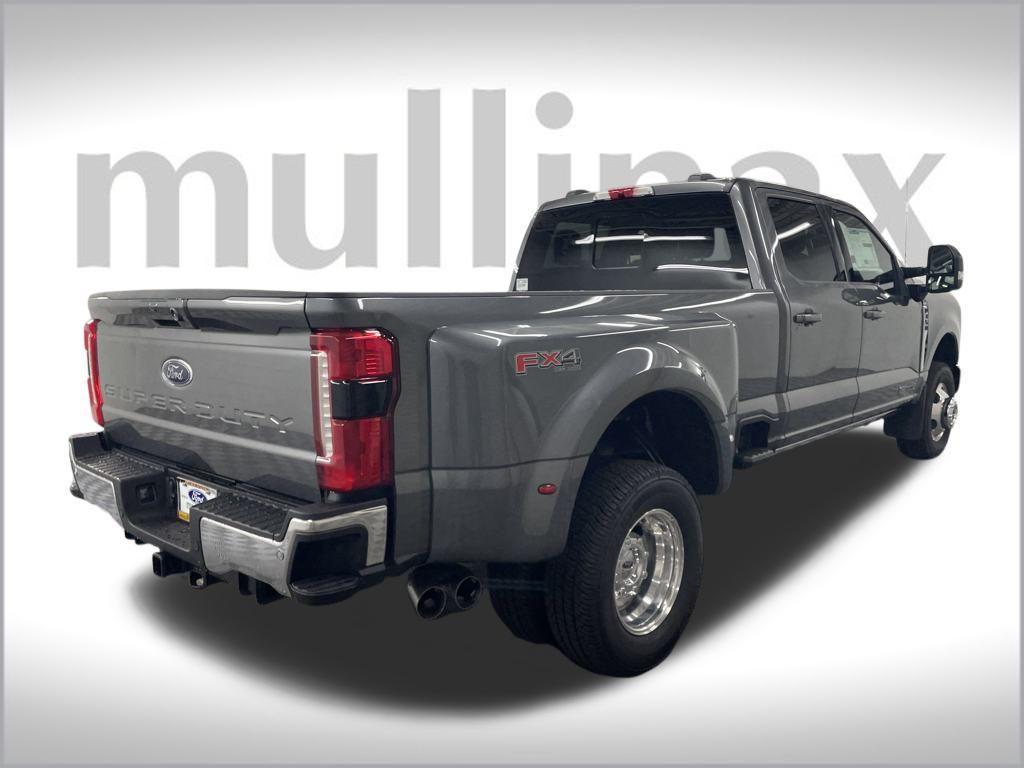 new 2025 Ford F-350 car, priced at $82,672